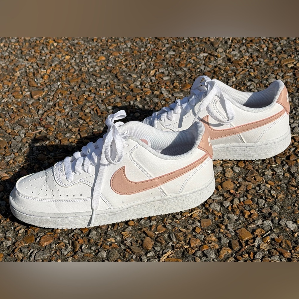 Nike Court Vision Low Next Nature Women's Shoes in the White/Pink Oxford color - Picture 4 of 10